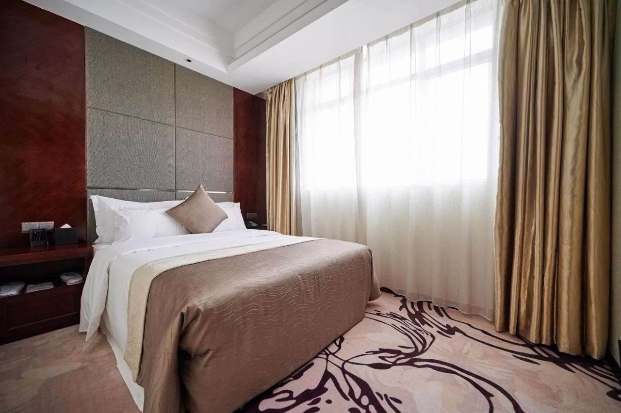 Foshan Jinlai Holiday Hotel エクステリア 写真