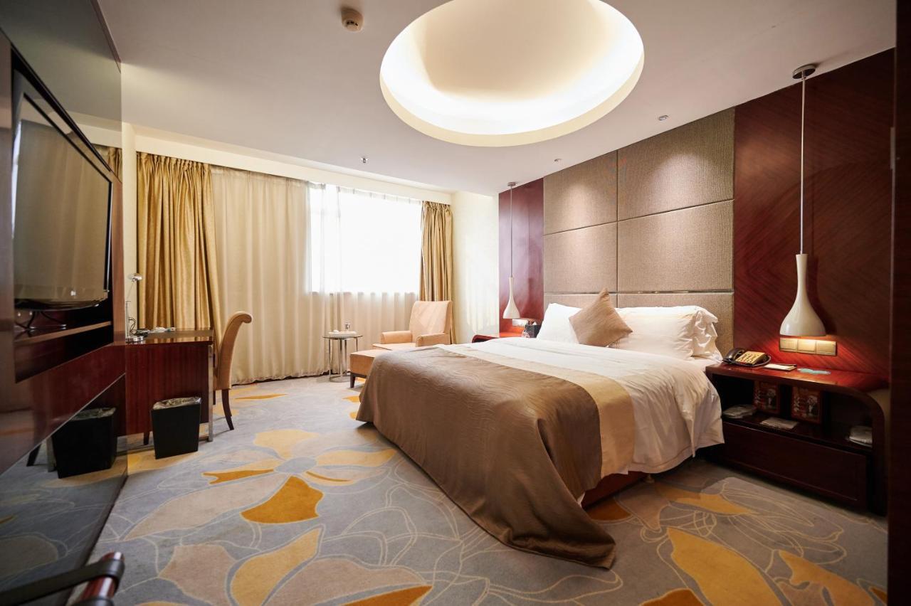 Foshan Jinlai Holiday Hotel エクステリア 写真