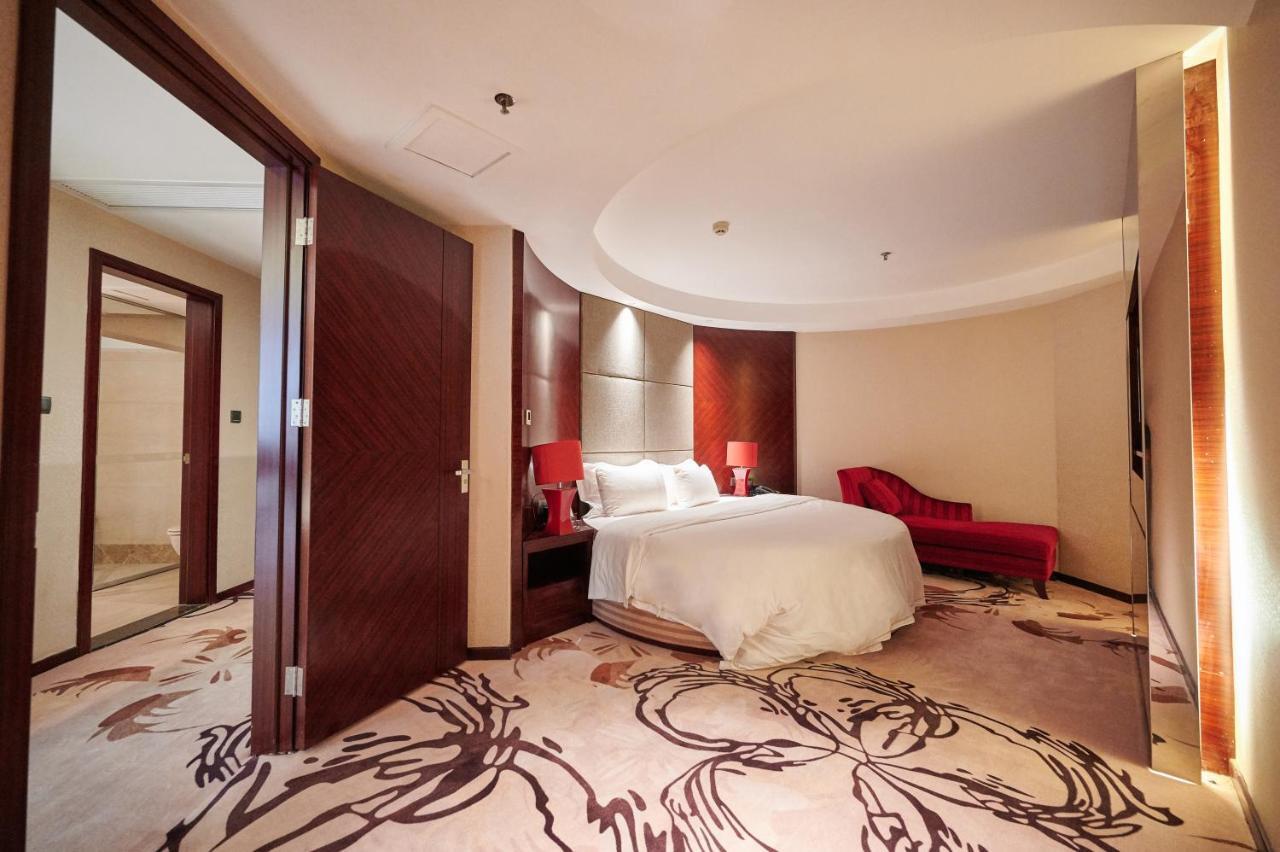 Foshan Jinlai Holiday Hotel エクステリア 写真