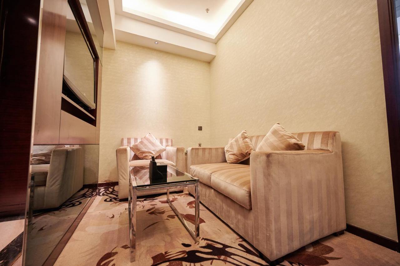 Foshan Jinlai Holiday Hotel エクステリア 写真